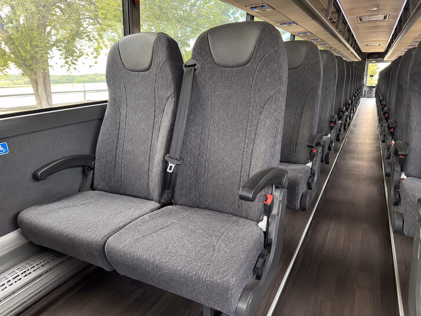 how the type of bus you choose changes the price in pompano beach florida
